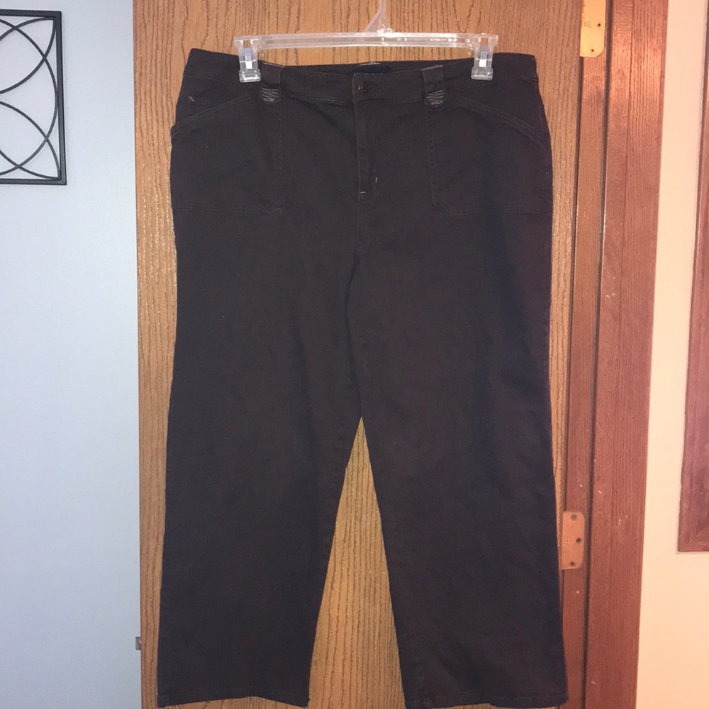 Super soft cropped pants